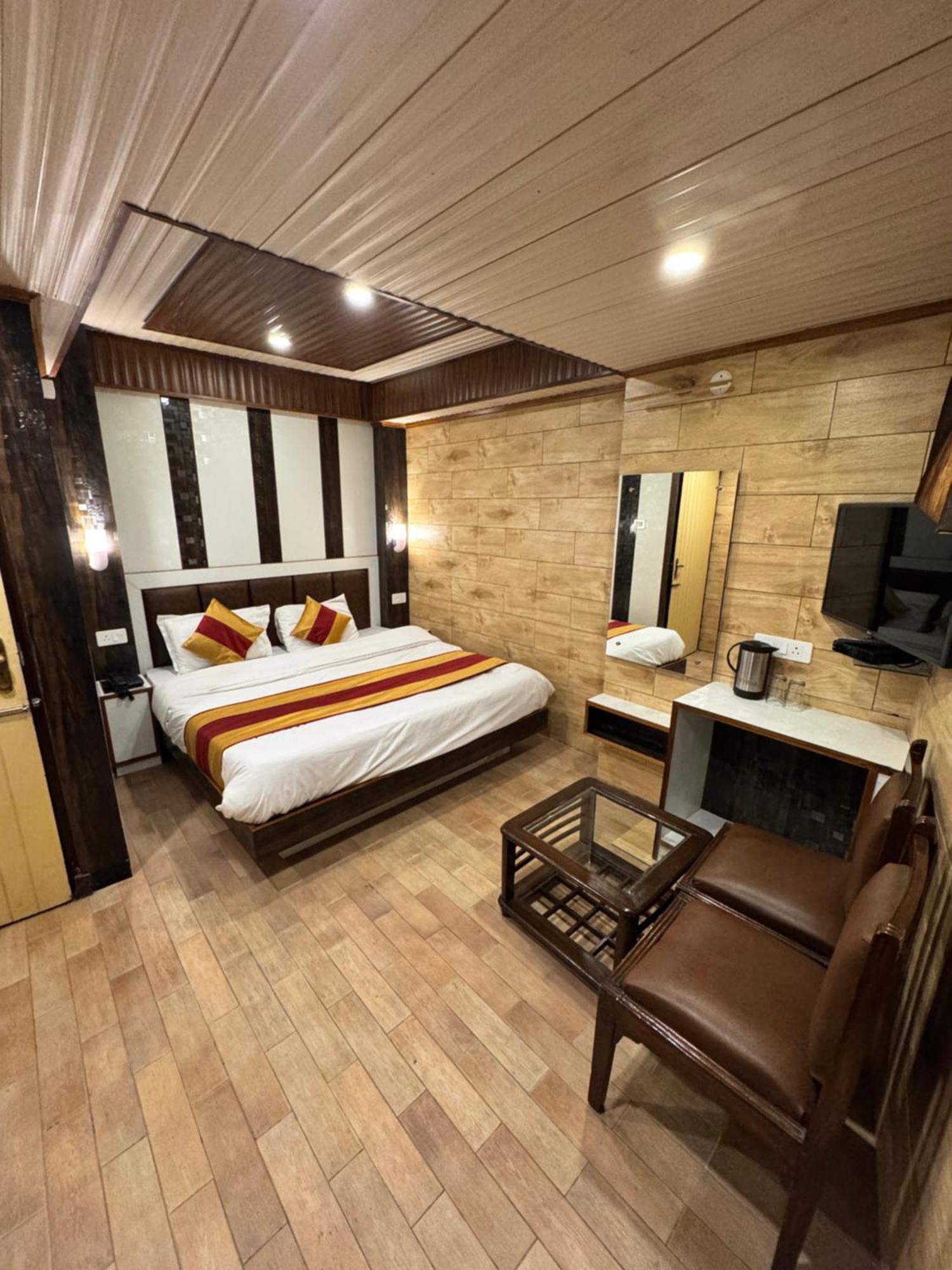 Victory Hotel And Restaurant By Gs Hospitality Shimla Extérieur photo