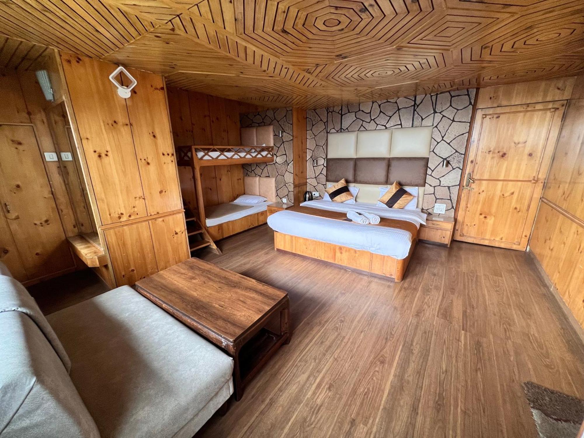 Victory Hotel And Restaurant By Gs Hospitality Shimla Extérieur photo