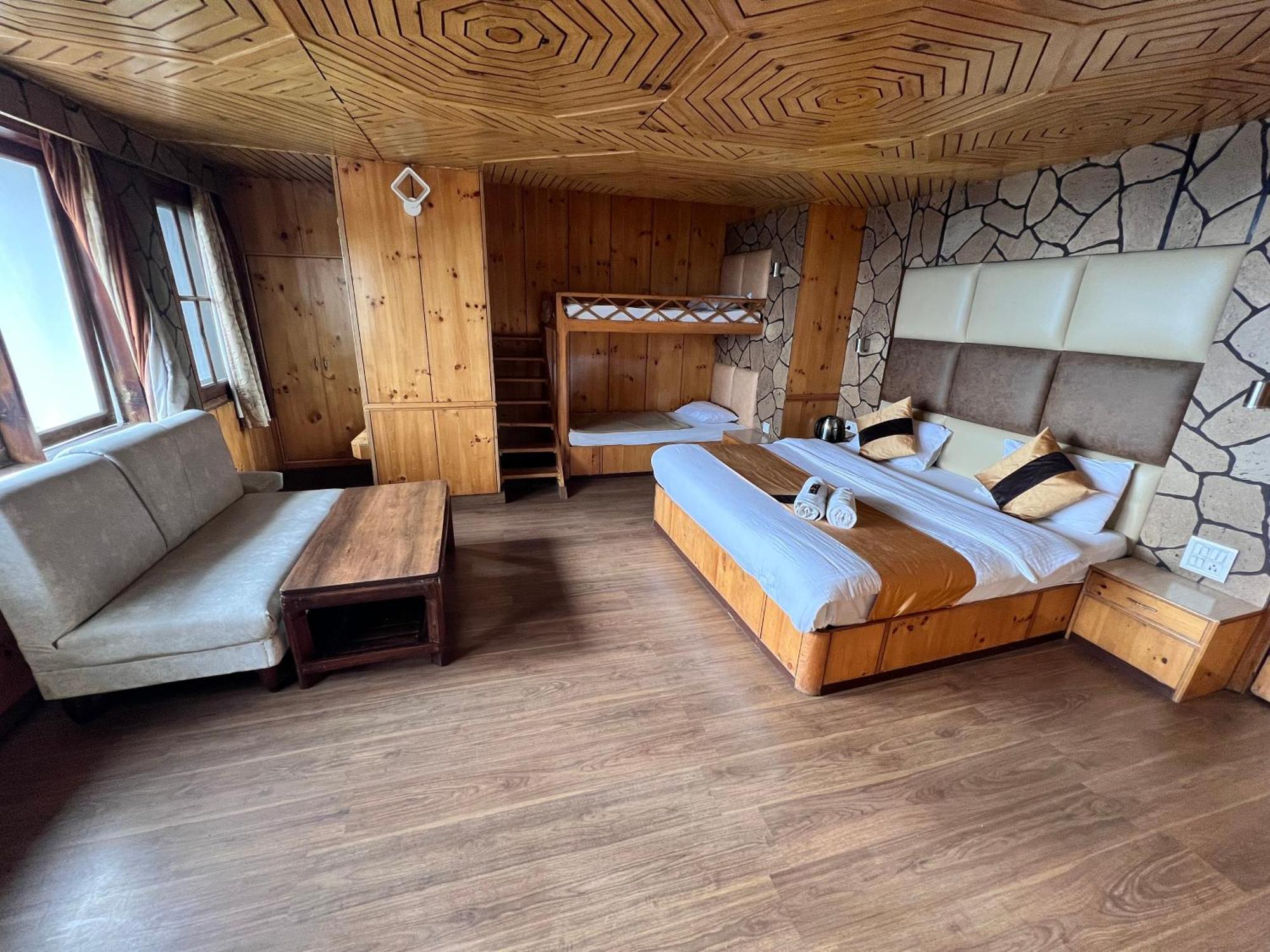 Victory Hotel And Restaurant By Gs Hospitality Shimla Extérieur photo